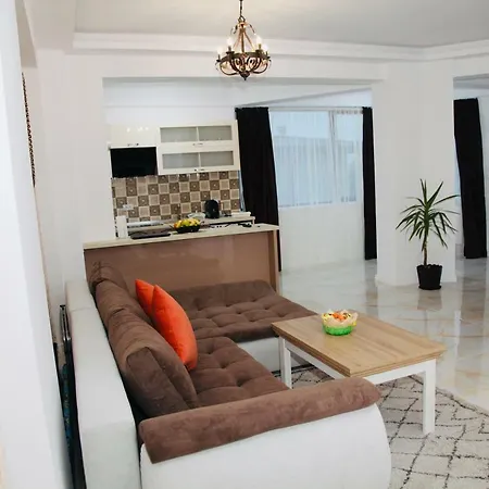 Sea La Vie Apartment *